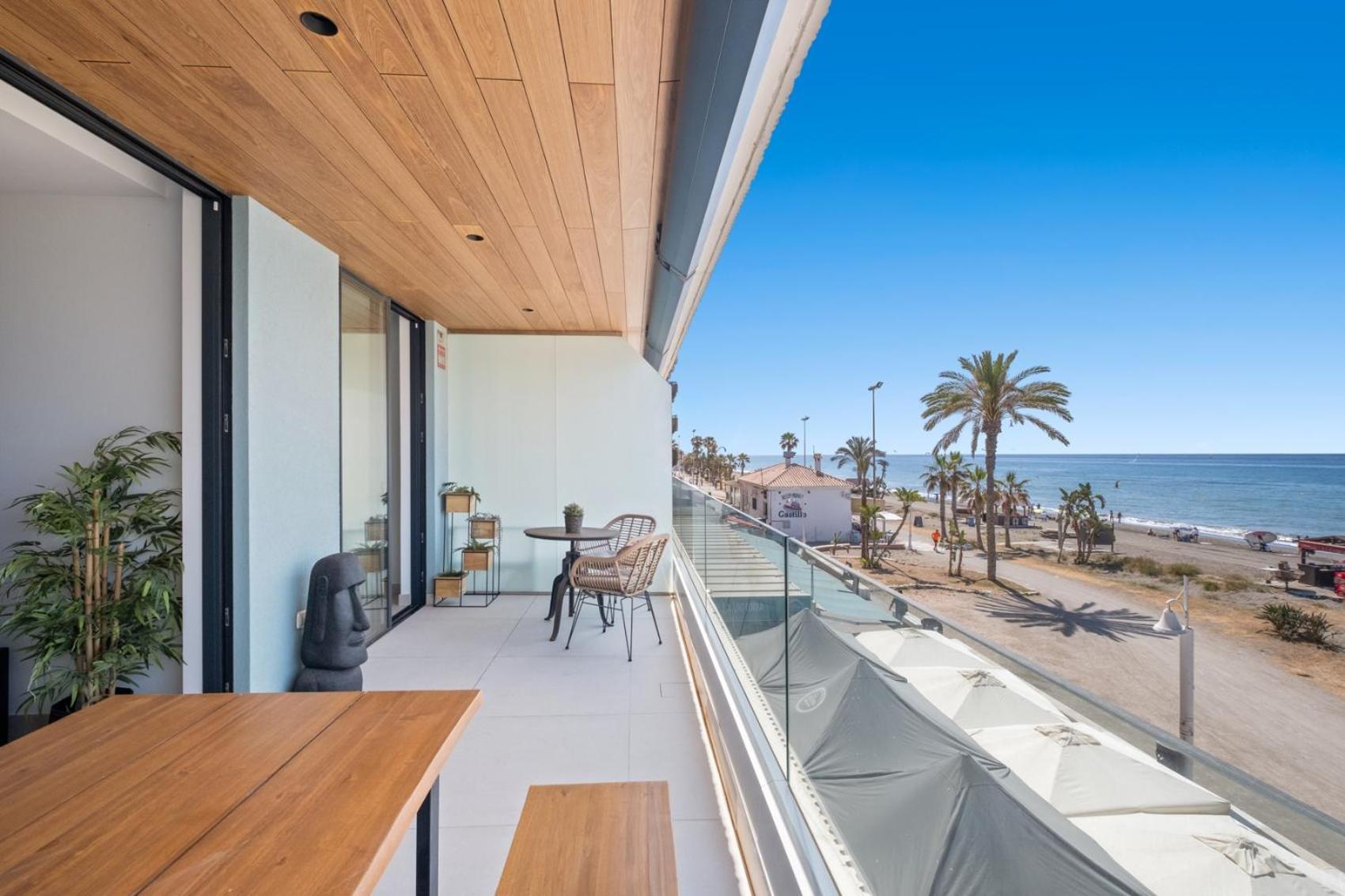 Rincon Beach - Biznaga Rental Homes Рінкон-де-ла-Вікторія Екстер'єр фото